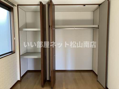 【収納】 | アルバトロス空港通 Ｃ棟