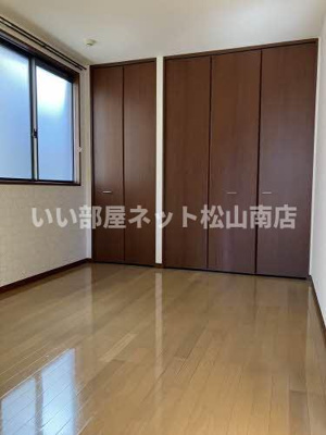 【洋室】 | アルバトロス空港通 Ｃ棟