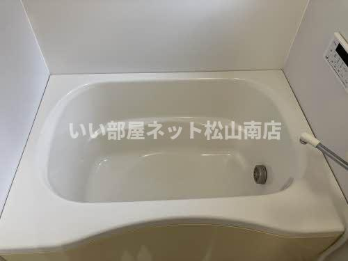 【浴室】 | アルバトロス空港通 Ｃ棟