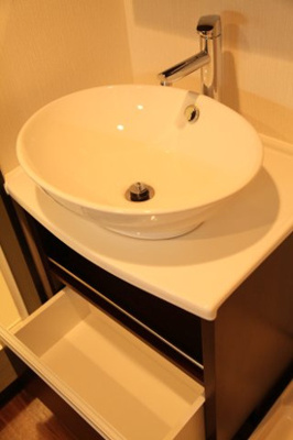 【洗面所】 | アンピオ賀茂弐番館