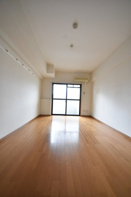 【居間・リビング】 | ディナスティ神戸元町通