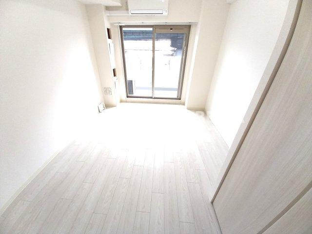 アドバンス三宮パルマの寝室