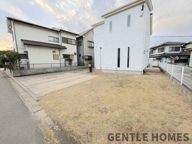 西隈１丁目 戸建ての駐車場