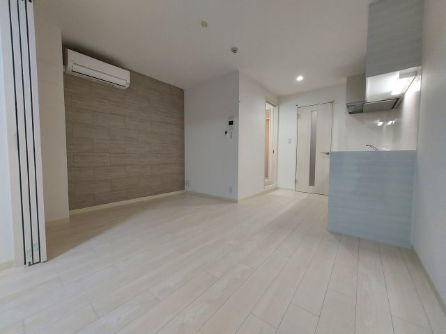 フォレストクリエオーレ金剛の居間・リビング