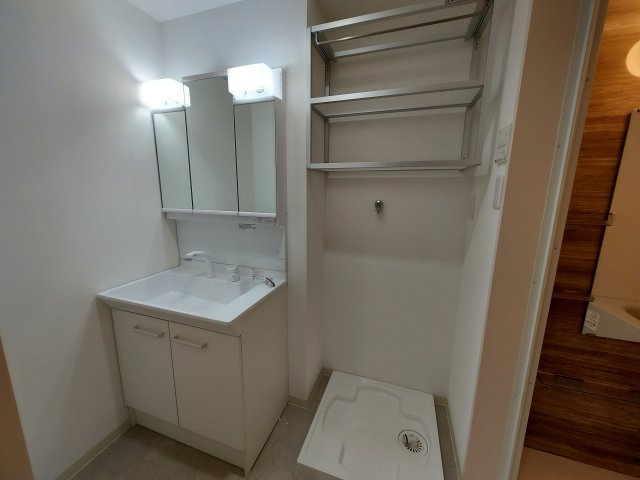 フォレストクリエオーレ金剛の洗面所