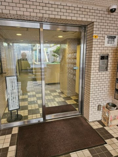 【エントランス】