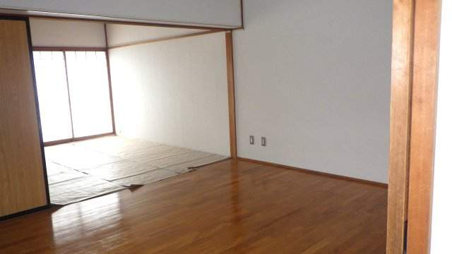 【居間・リビング】