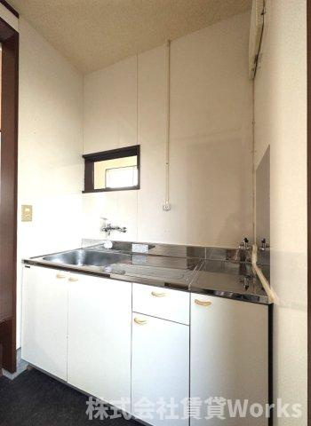 ラバーズハウス川内のキッチン|きれいなキッチンです