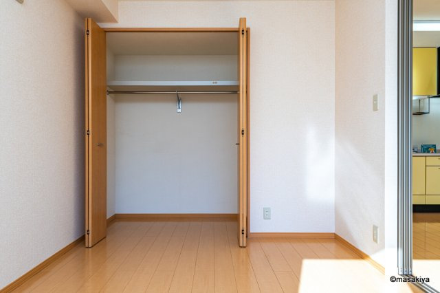 シャルル　アモリの収納