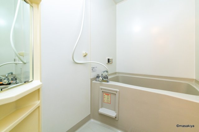 シャルル　アモリの浴室