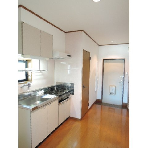 ルーチェクール花畑の居間・リビング