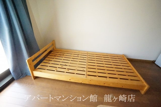 レオパレス藤ヶ丘の寝室