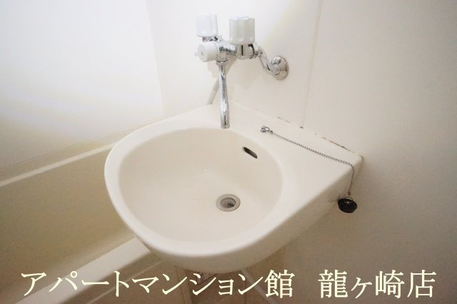 レオパレスサクセスⅠの洗面所