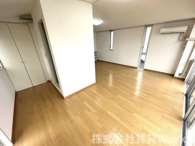 エンゼルハイツエクシブの居間・リビング|使いやすいリビングです