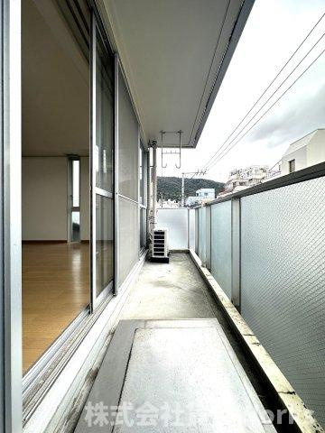 エンゼルハイツエクシブのバルコニー|広々としたバルコニーです