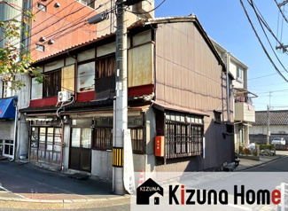 【外観】 | こちらの物件の最寄り駅は、地下鉄烏丸線『十条駅』徒歩2分とゆう好立地！近鉄や京阪にも徒歩12分以内でアクセスできる希少なエリアです！