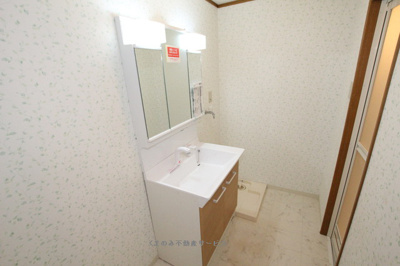 【洗面所】 | アドバンス三本松 | 洗面所です
アドバンス三本松　102号室　2023/4/17撮影