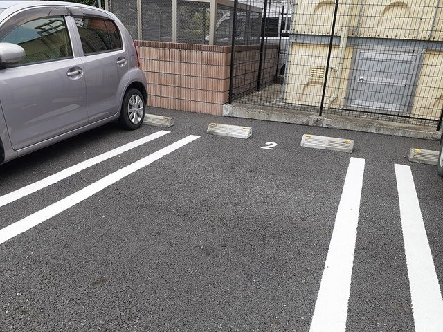 ポスト・プリート　Ⅱの駐車場