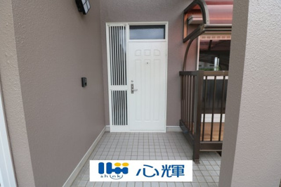 【玄関】 | 山陽小野田市埴生（中古2階建）