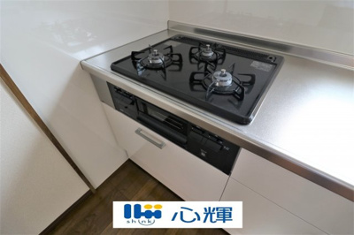 【キッチン】 | 山陽小野田市埴生（中古2階建） | 新品交換済みです。
ガスコンロ（プロパンガス）です。