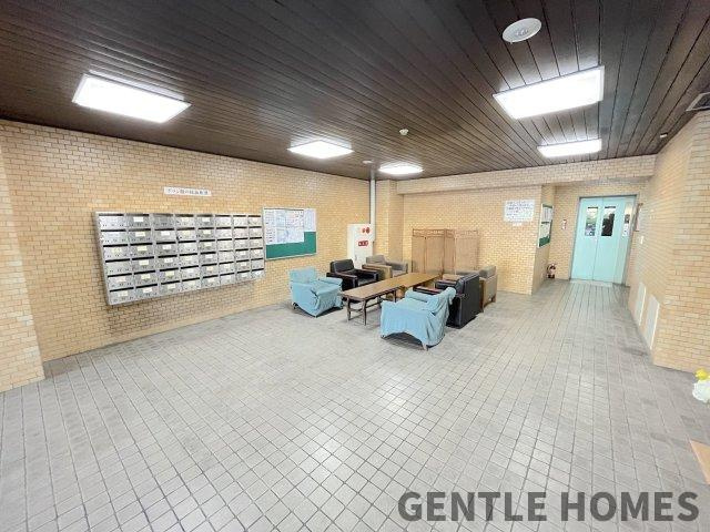 エバーライフ香椎第2のエントランス