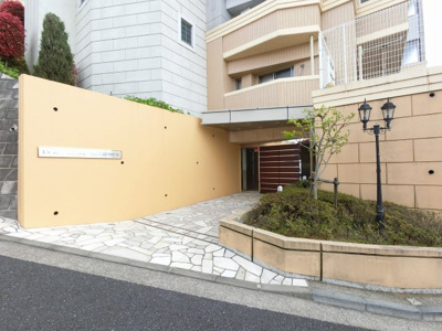 【エントランス】 | エルズ洋光台プレミアム | エントランス部分です。