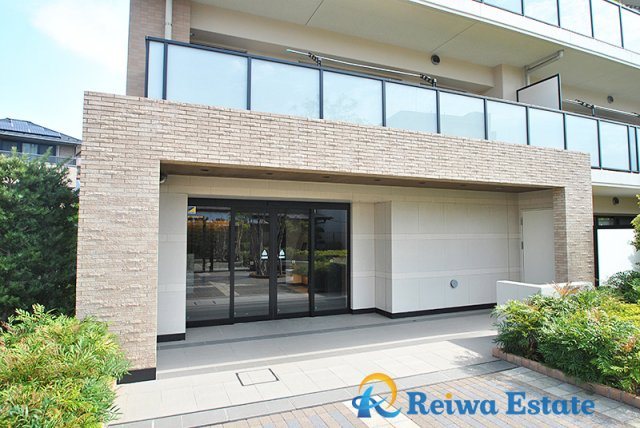 サンクレイドル湘南茅ヶ崎の駐車場