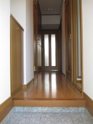 【玄関】 | レジデンスSH | 別号室の写真になります。現況優先。