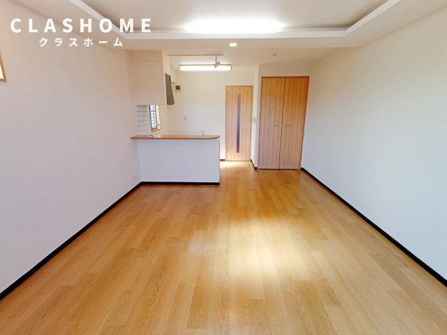 ウイングヒルズ　　　刈谷市の賃貸ならクラスホーム刈谷店の居間・リビング|同物件の別部屋になります。