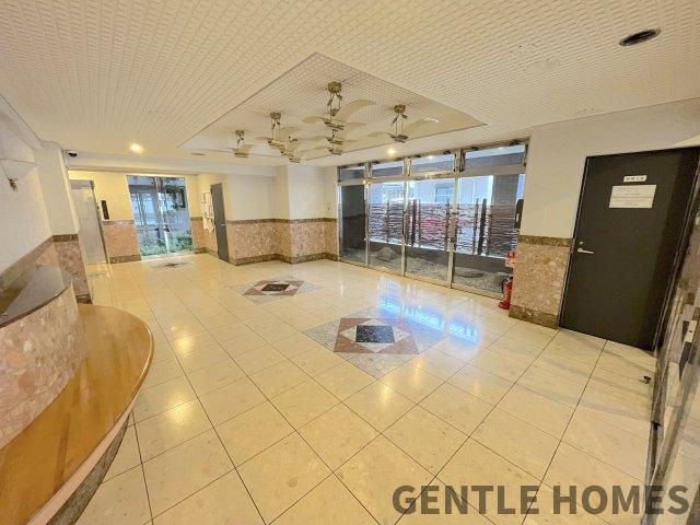 アーバンパレスアルカディア藤崎のエントランス