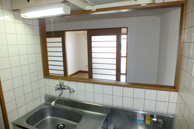 【キッチン】 | リーブ大橋 | 別号室の写真になります。現況優先。