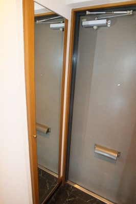 【玄関】 | リーブ大橋 | 別号室の写真になります。現況優先。