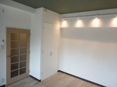 【収納】 | ルノンドプティ | 別号室の写真になります。現況優先。