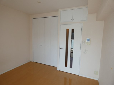 【セキュリティ】 | サヴォイブロードストリート | 別号室の写真になります。現況優先。