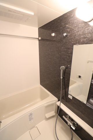 ジュネス稲城の浴室