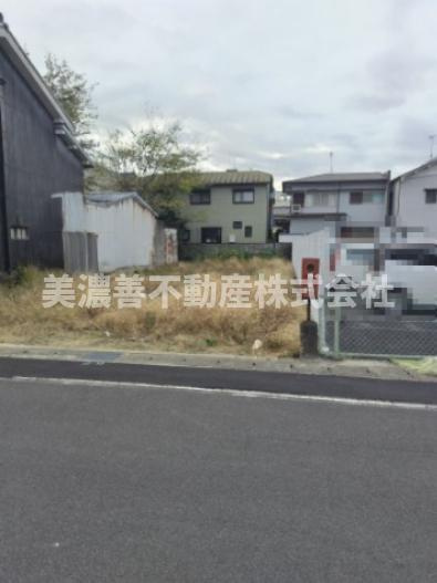 ６２１３９　岐阜市養老町土地の前面道路含む現地写真