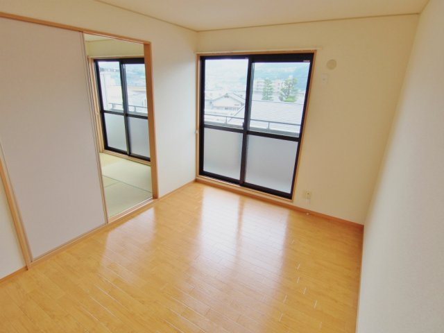 セジュール石田Fの内装|※反転間取りの写真です。