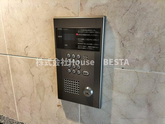 ランドマークシティ神戸西元町のエントランス