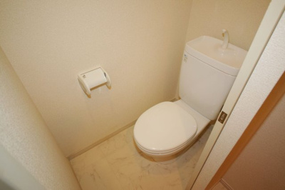 【トイレ】 | サヴォイエクセルシオール | 別号室の写真になります。現況優先。