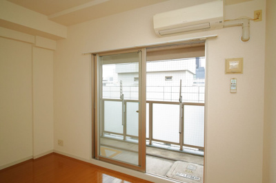 【バルコニー】 | サヴォイエクセルシオール | 別号室の写真になります。現況優先。