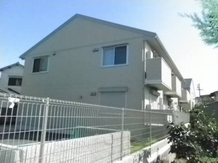 サニーコートA棟の外観