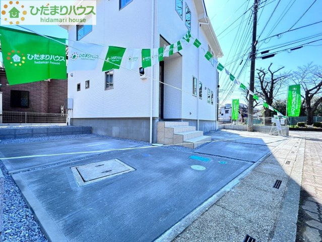 蓮田市関山　2期　新築一戸建て　ケイアイフィット　01の駐車場