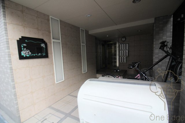フローラルステージ同心町のエントランス