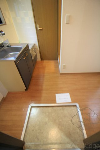 フローラルステージ同心町の玄関