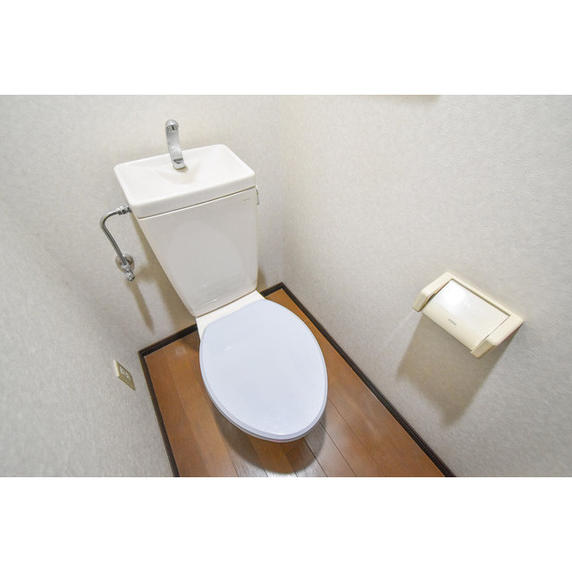 コンドミニアム都麗殷のトイレ|落ち着いた色調のトイレです※同タイプのお部屋になります