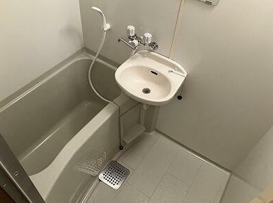 【浴室】 | アンプルールフェールロマン