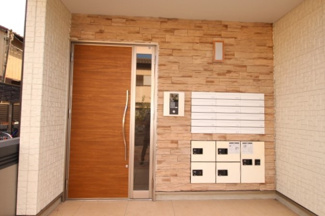 【エントランス】