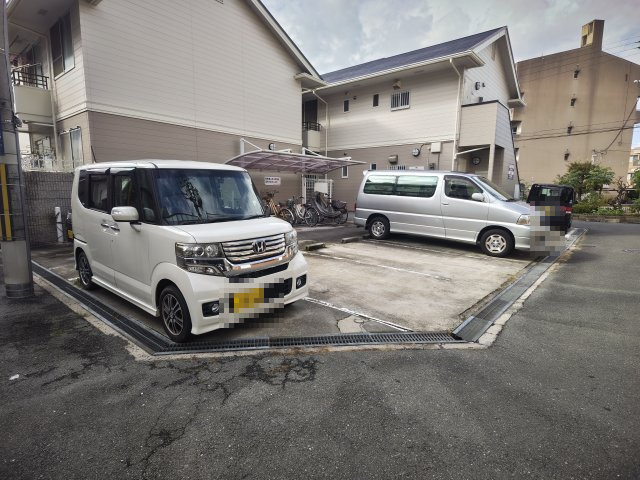 エクセルハウゼの駐車場|駐車場完備です