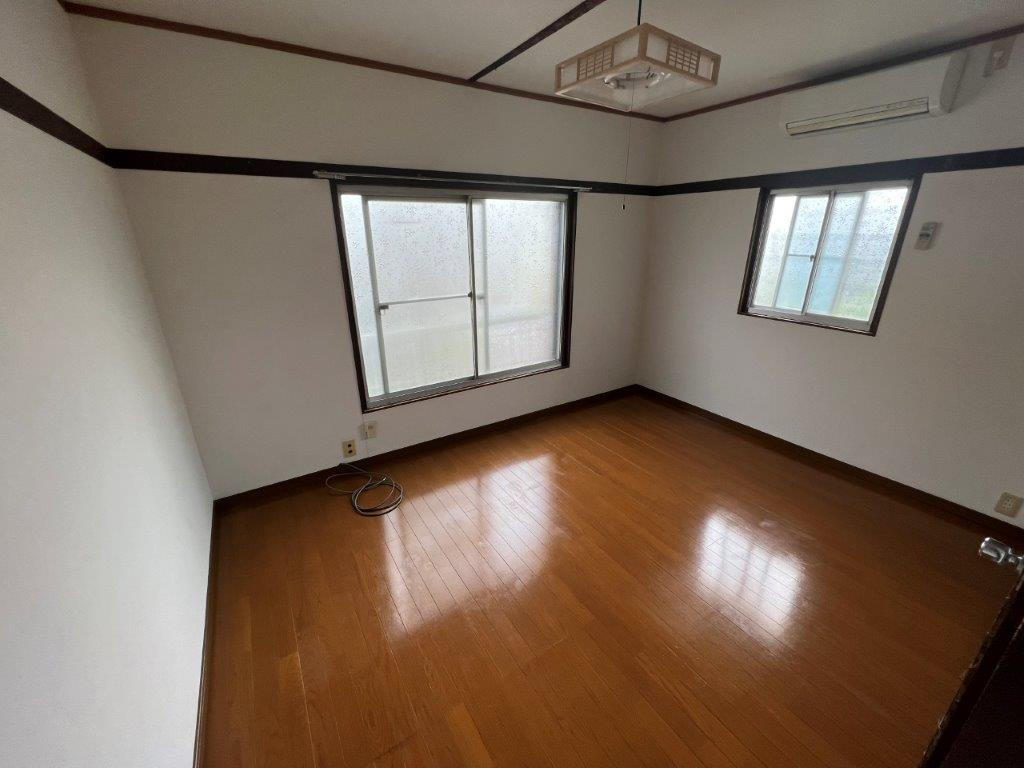 コウマハイツの居間・リビング