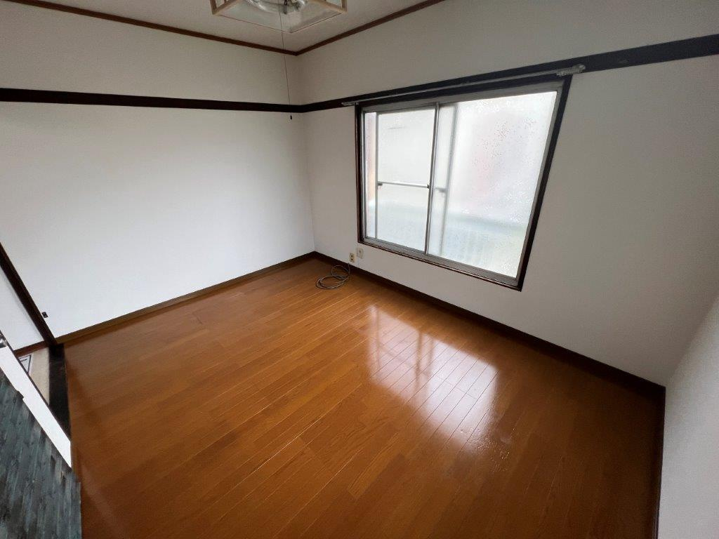 コウマハイツの居間・リビング